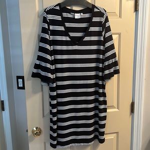 JUNAROSE 2x Black & White Dress